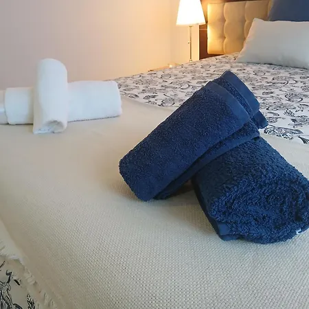 Casa De Feria T1 100metros Praia Holiday home *
